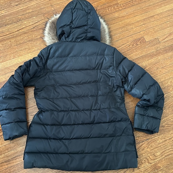 Moncler Puffer Coat. Size 3 - Picture 7 of 8